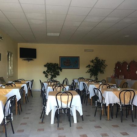 B&B Baia Dello Stretto Gallico Marina 외부 사진