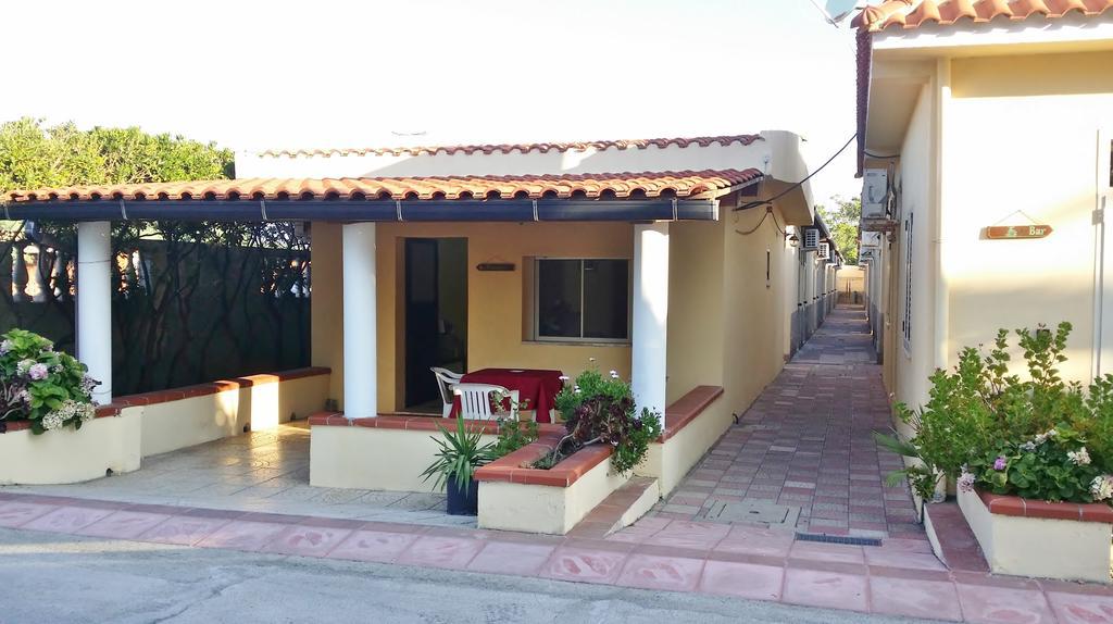 B&B Baia Dello Stretto Gallico Marina 외부 사진