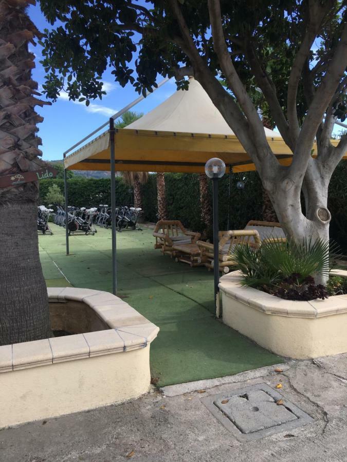 B&B Baia Dello Stretto Gallico Marina 외부 사진